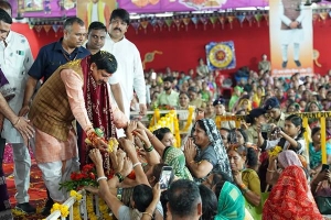 वर्षों से बहनों से राखी बंधवाने की परंपरा का कर रहा हूं निर्वहन : मुख्यमंत्री डॉ. यादव