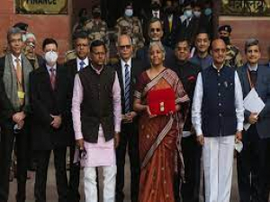 थोड़ी देर में बजट पेश करेंगी वित्त मंत्री निर्मला सीतारमण, प्रधानमंत्री मोदी समेत सभी मंत्री संसद पहुंचे