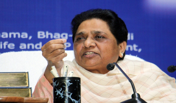 चुनाव ऐलान के 25 दिन बाद मायावती ने संभाला मोर्चा, कहा- जो पूछते हैं कि बहनजी कहां हैं? तो बता दूं कि...