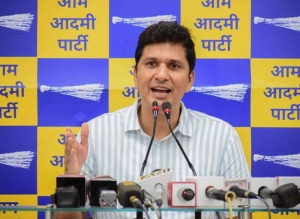 दिल्ली की BJP सरकार कर रही मोहल्ला क्लीनिकों का &#039;भगवाकरण&#039;, सौरभ भारद्वाज ने घेरा